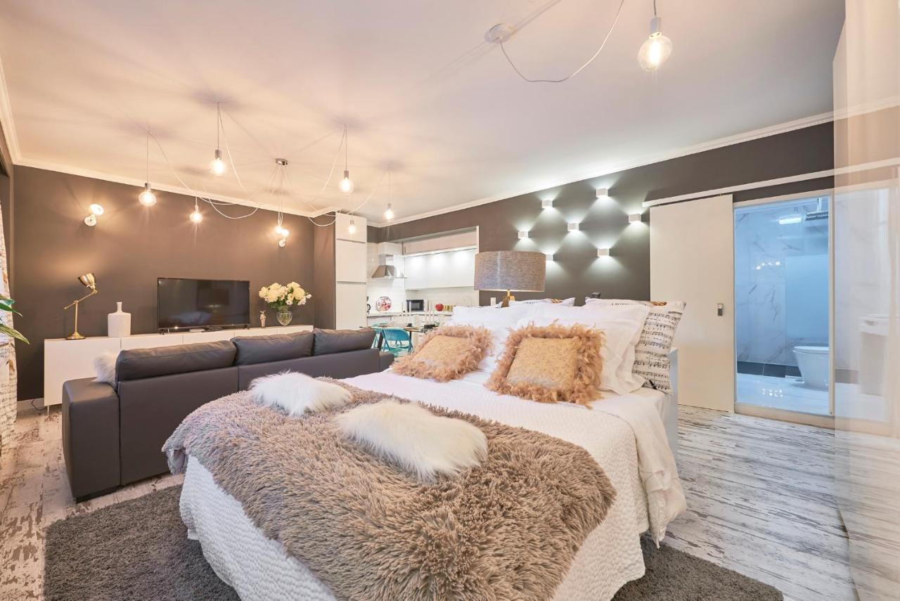 In Bed With Lisbon - Lux4You Taguspark Massama Bagian luar foto