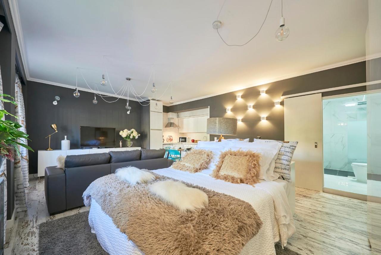 In Bed With Lisbon - Lux4You Taguspark Massama Bagian luar foto