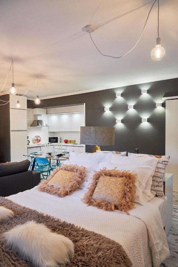In Bed With Lisbon - Lux4You Taguspark Massama Bagian luar foto