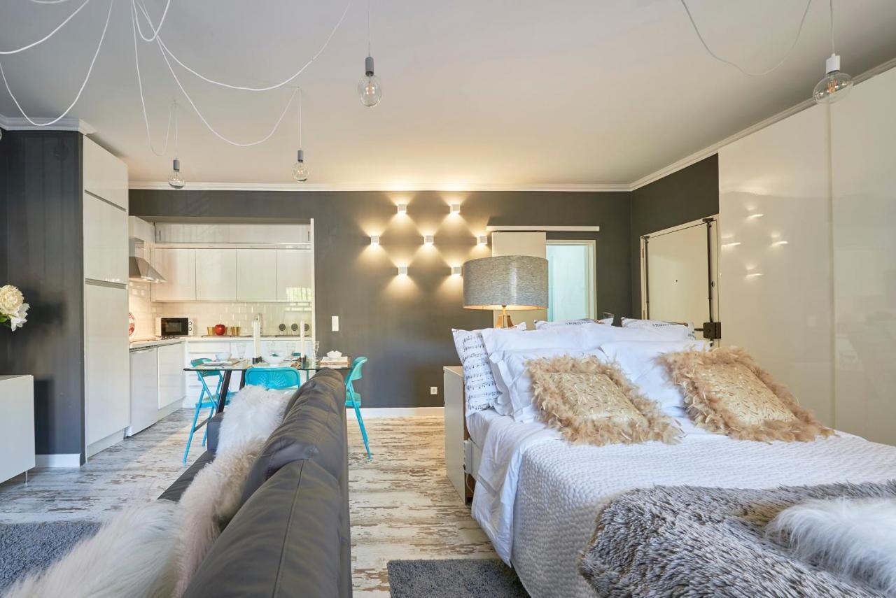 In Bed With Lisbon - Lux4You Taguspark Massama Bagian luar foto